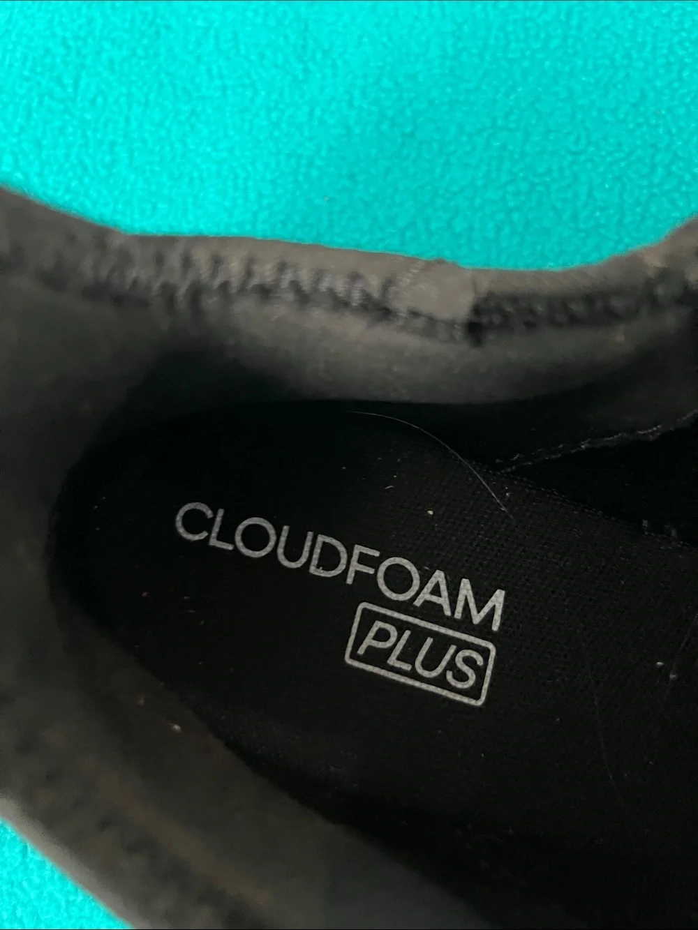 adidas Women's Cloudfoam Plus Black Knit Sneakers with White Laces Size 10